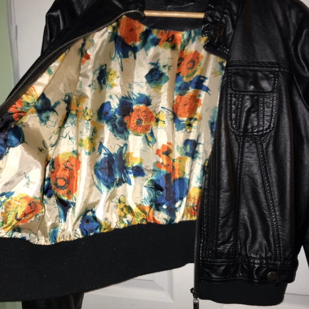 Leather Jacket - Picture 3 of 4